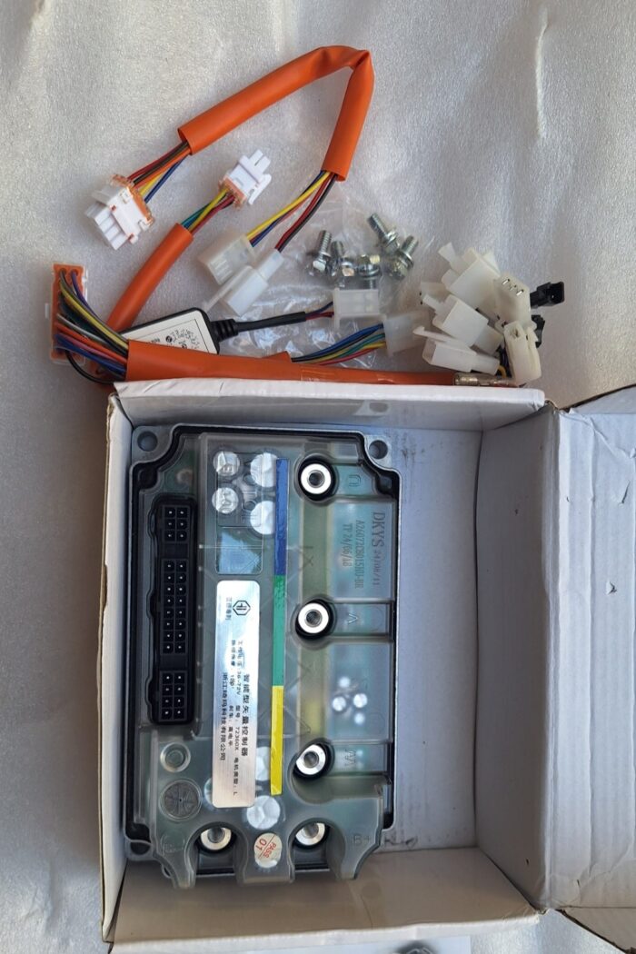 VOTOL EM100 GTS 36-72V 400A Programmable BLDC Sinewave Motor Controller for Electric Vehicles - Image 2